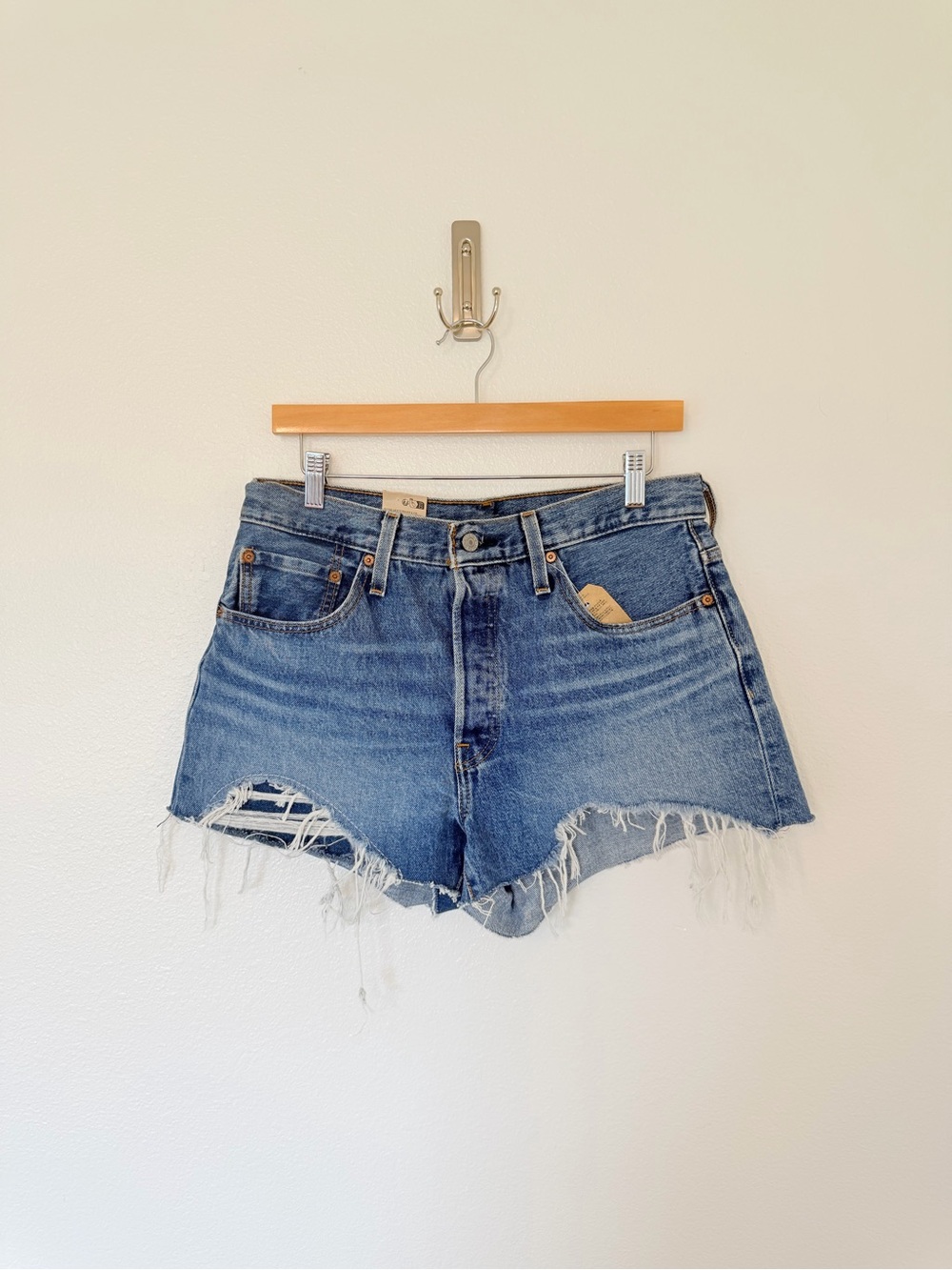 Levi's 501 button fly Distressed High-Rise Denim Shorts - Blue